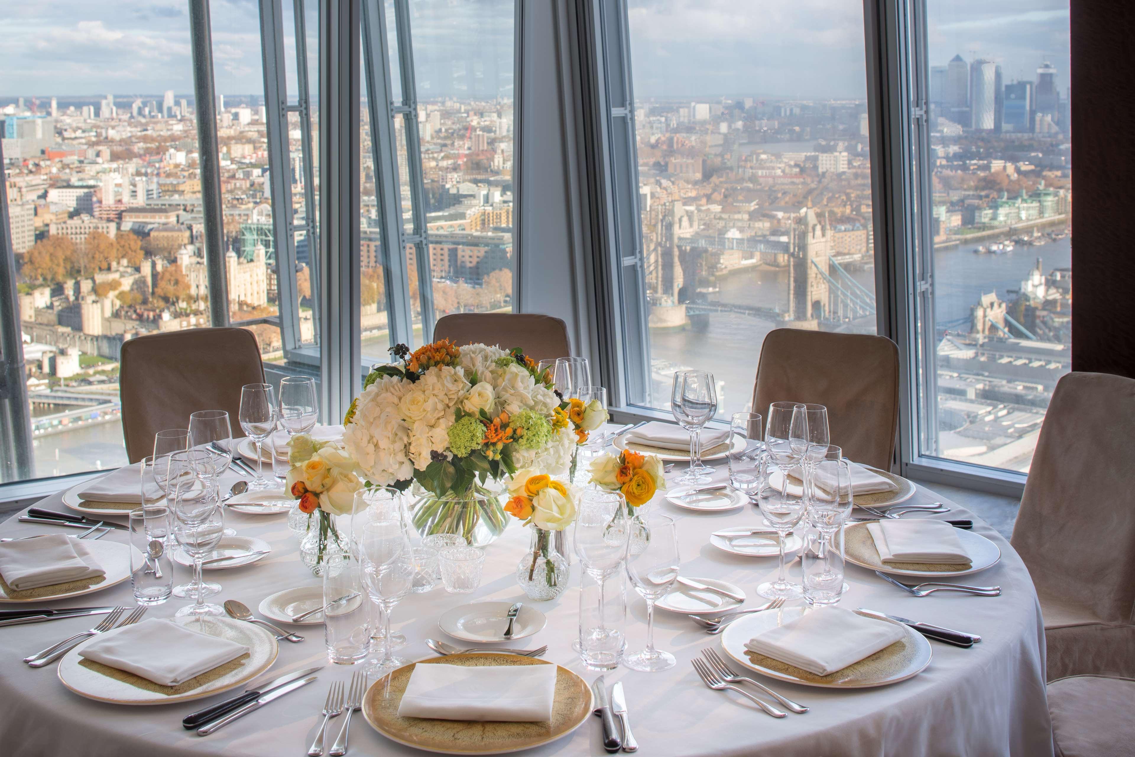 Shangri-La The Shard, London Exterior photo The private dining room at City Social