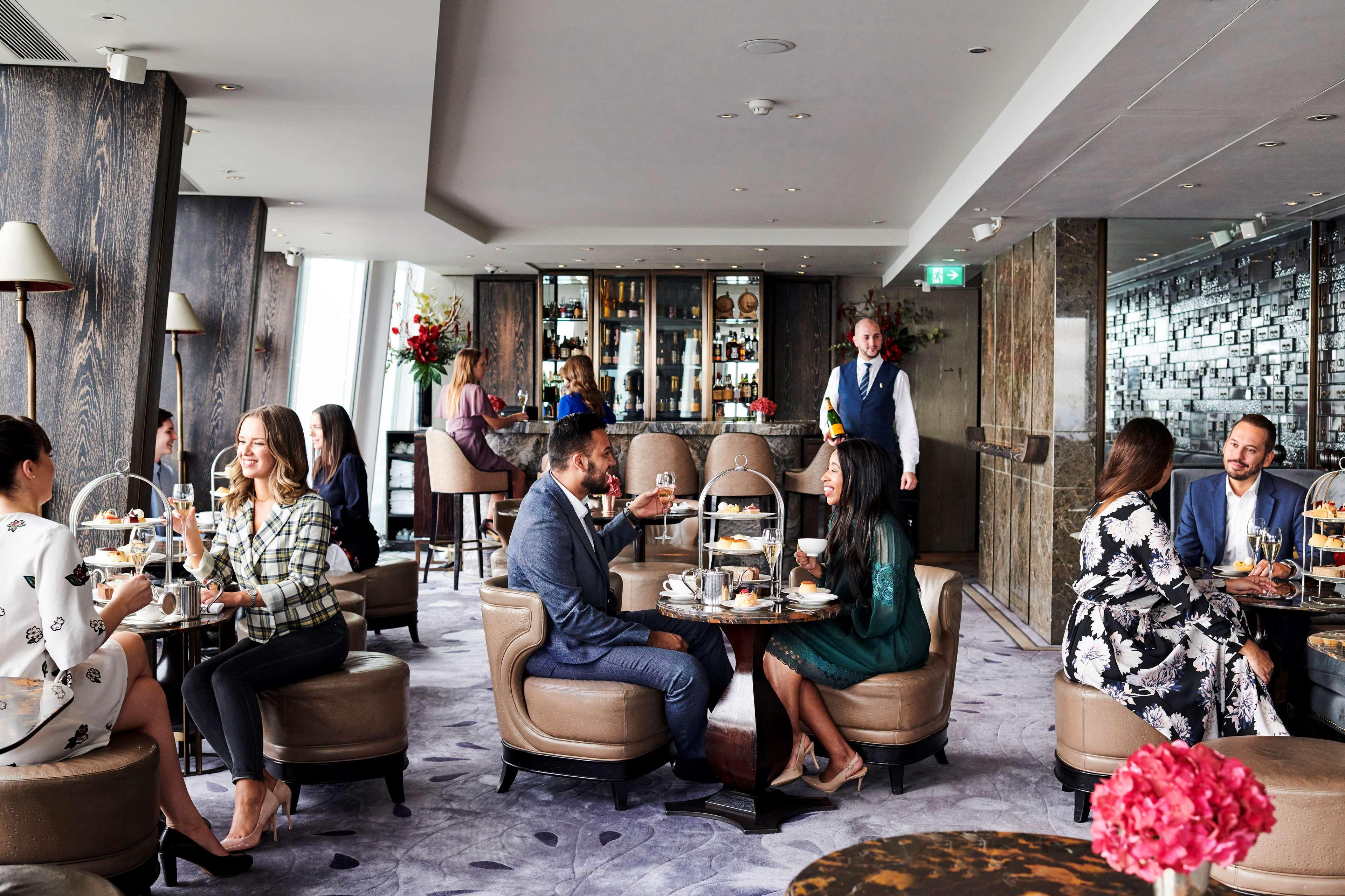 Shangri-La The Shard, London Exterior photo The Bar at The Dorchester