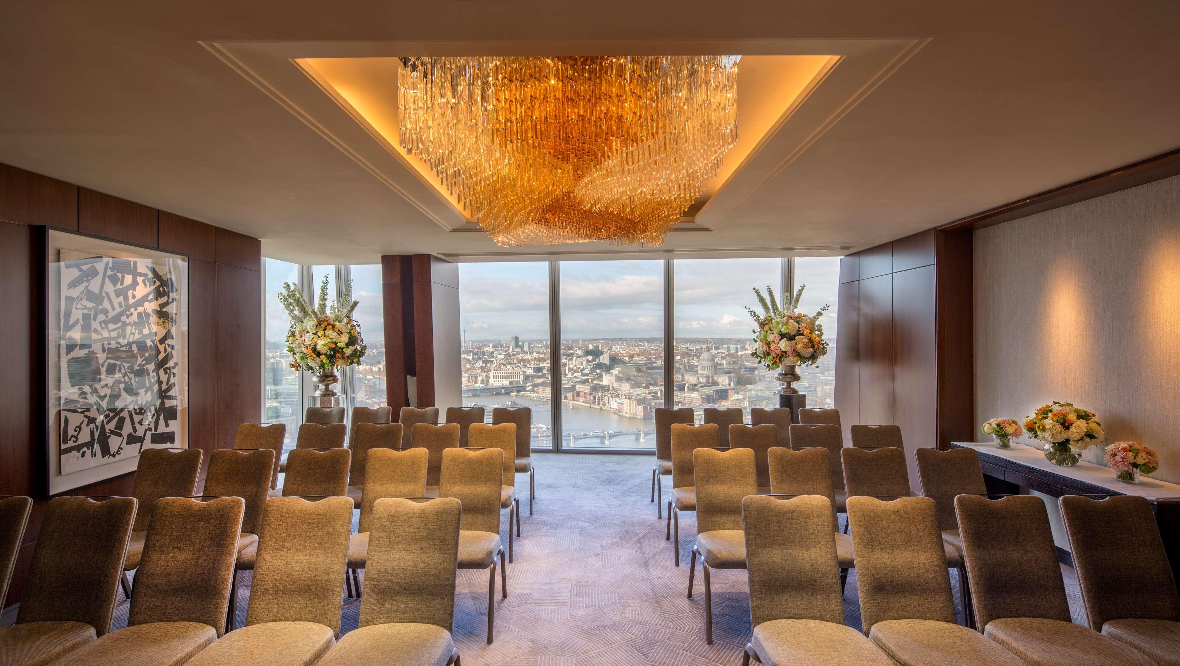 Shangri-La The Shard, London Exterior photo The Wedding Chapel