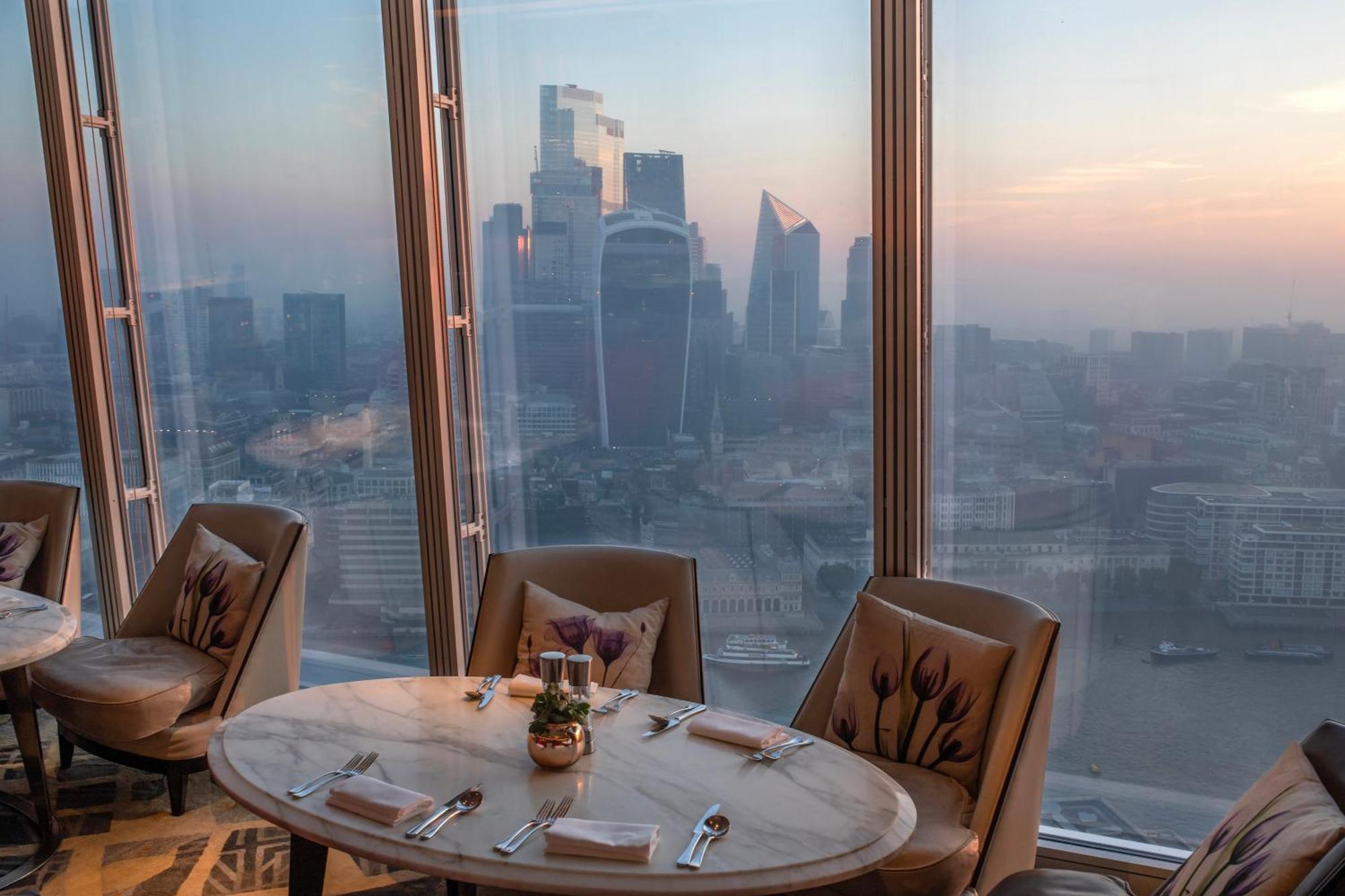 Shangri-La The Shard, London Exterior photo View from the restaurant