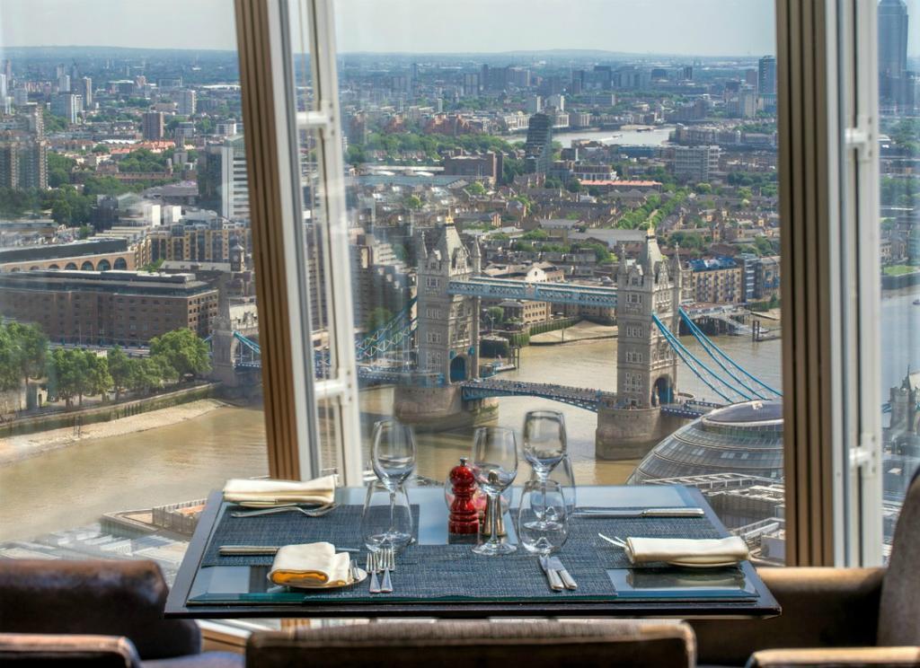Shangri-La The Shard, London Exterior photo The view from the restaurant